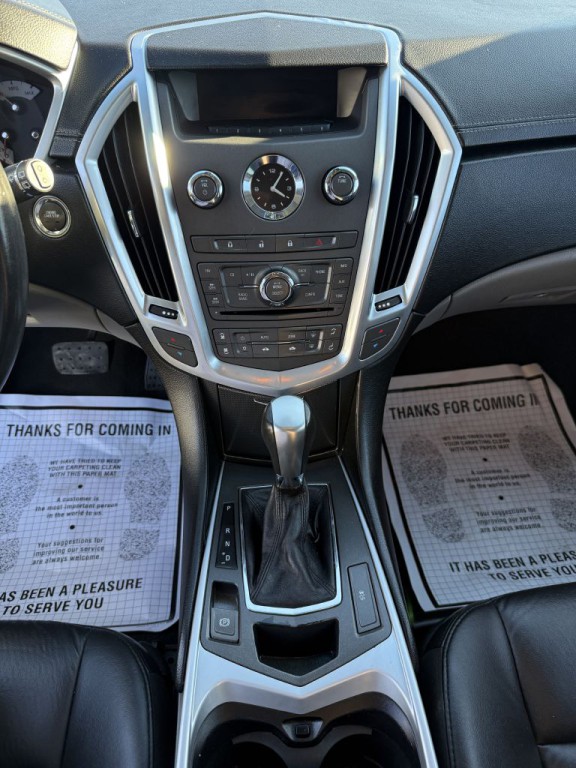2011 Cadillac SRX Image 22