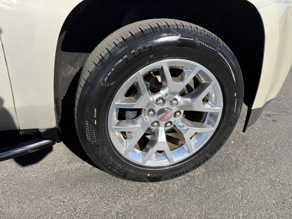 2015 GMC Yukon Image 21