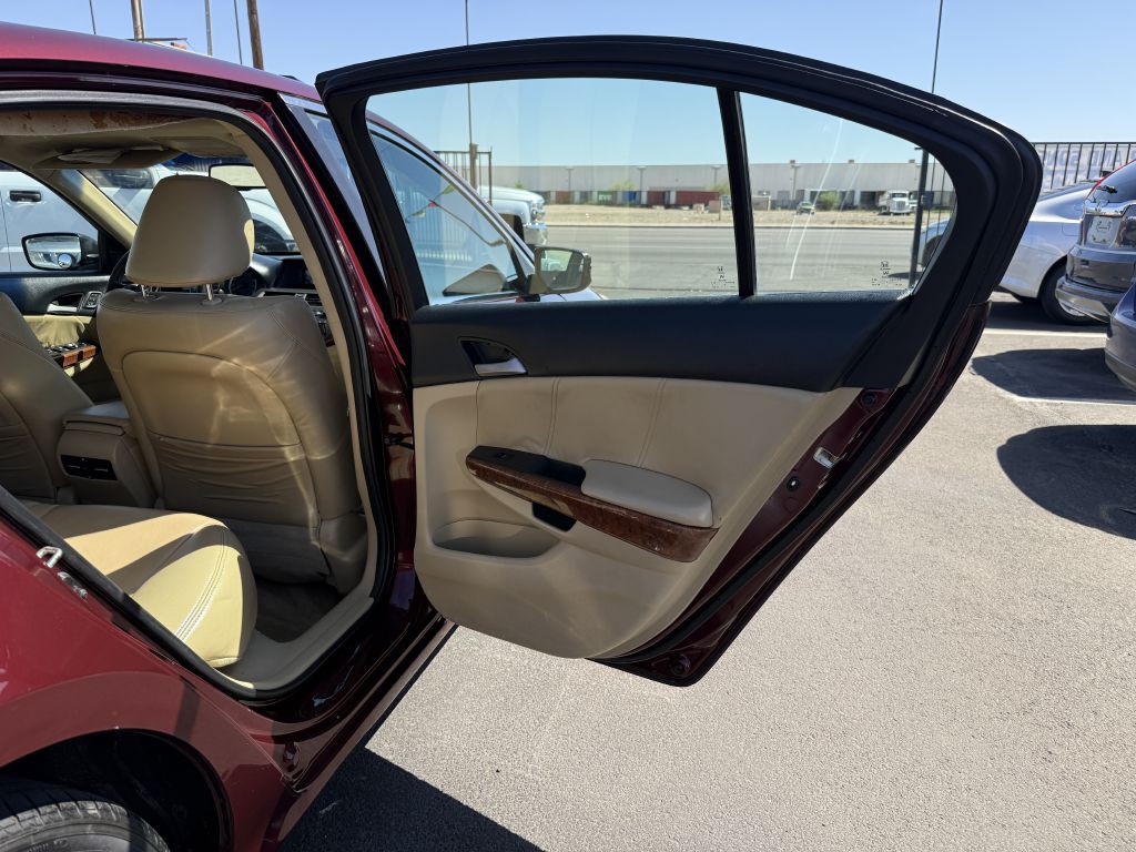 2012 Honda Accord Image 14