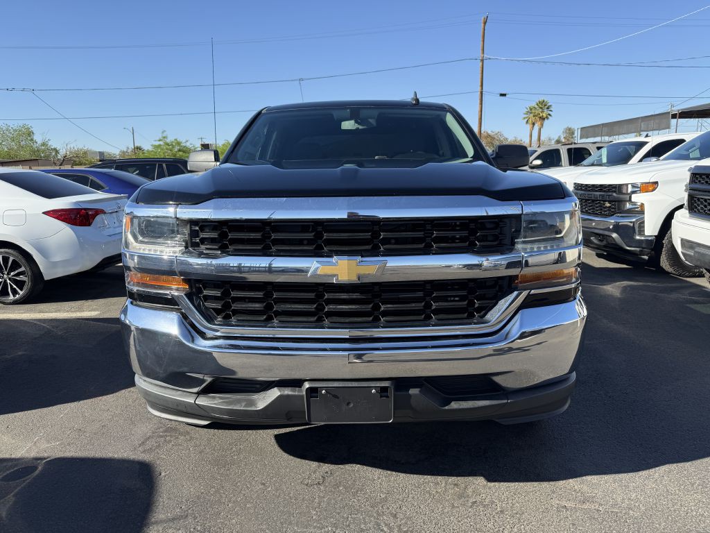 2017 Chevrolet Silverado 1500 Image 2