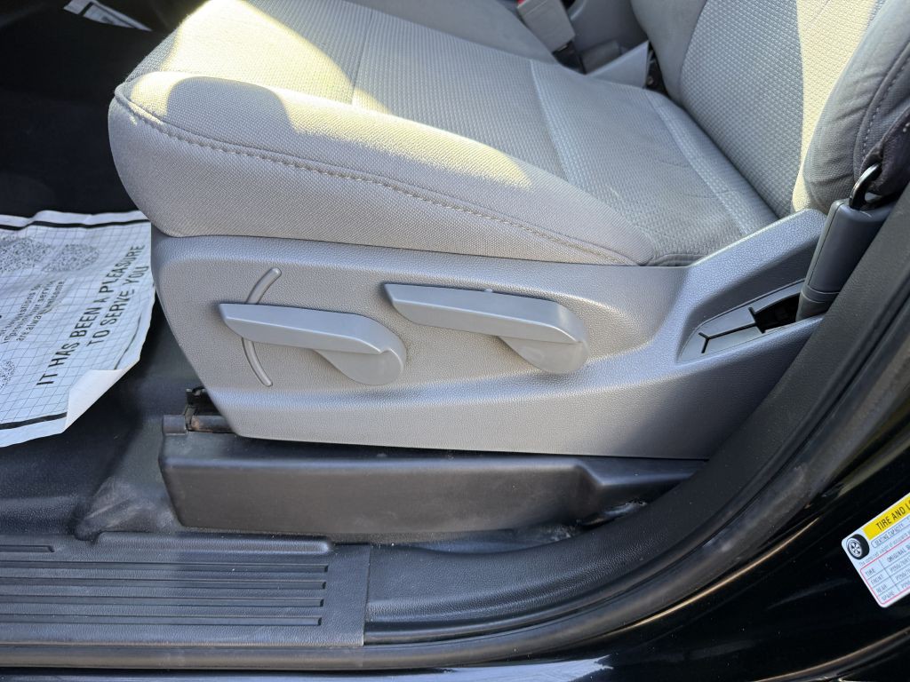 2017 Chevrolet Silverado 1500 Image 19