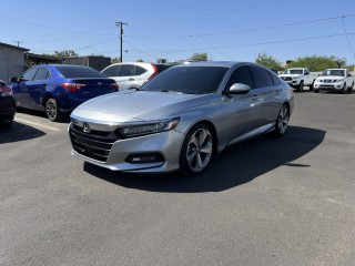 Image for 2020 Honda Accord Touring ID: 7356691