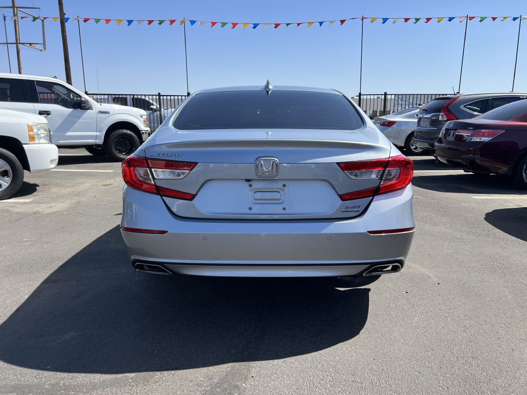 2020 Honda Accord Image 6