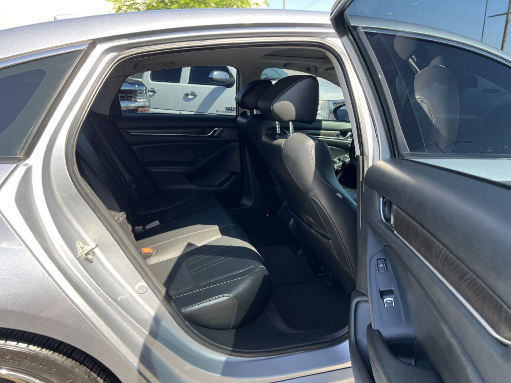 2020 Honda Accord Image 15