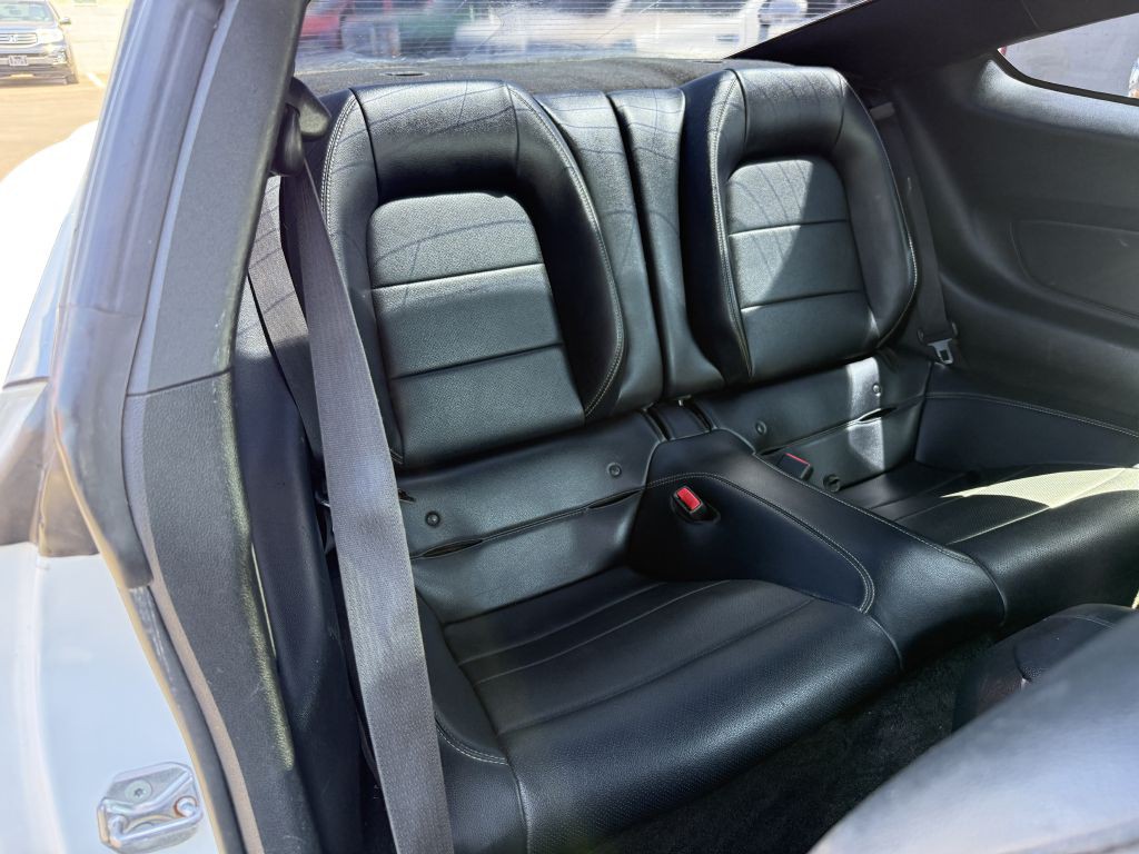 2016 Ford Mustang Image 13