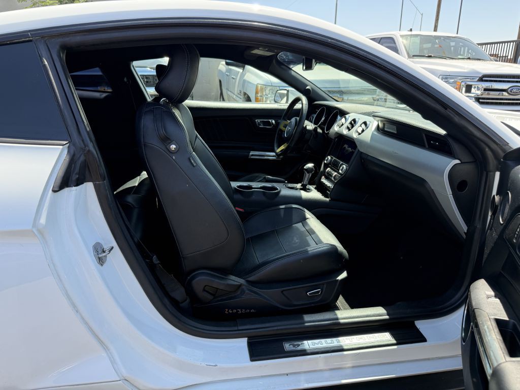 2016 Ford Mustang Image 15