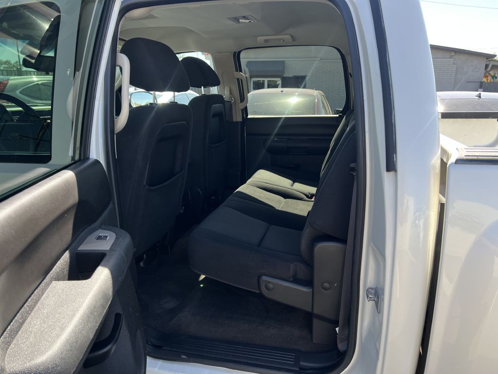 2011 Chevrolet Silverado 1500 Image 10