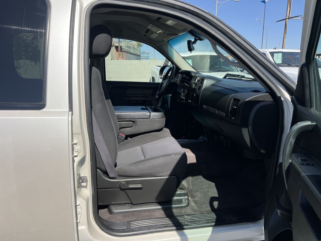 2011 Chevrolet Silverado 1500 Image 14