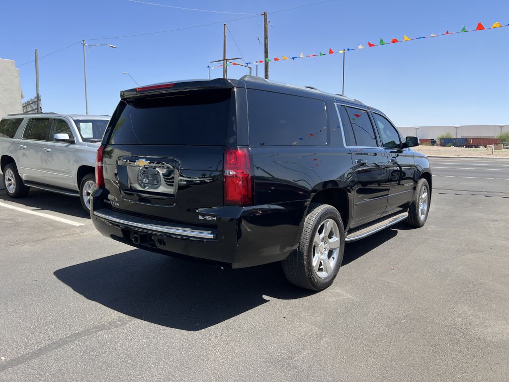 2018 Chevrolet Suburban Image 5