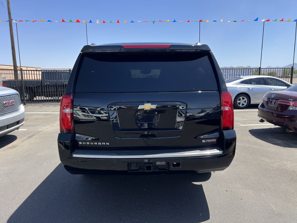 2018 Chevrolet Suburban Image 6