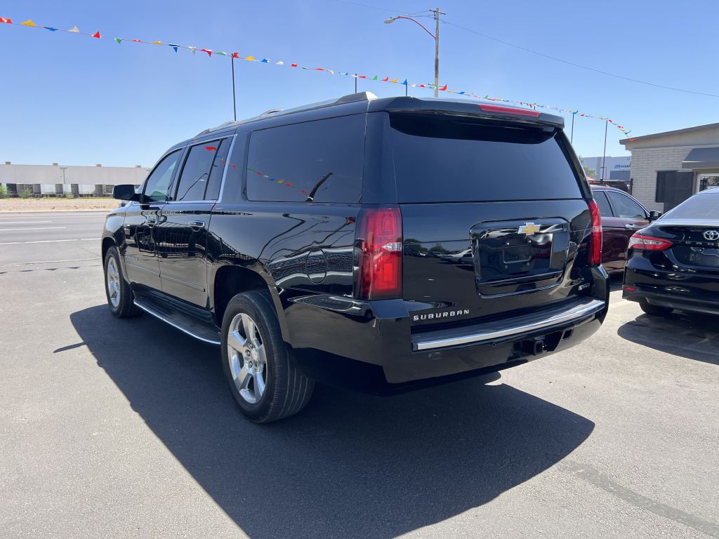 2018 Chevrolet Suburban Image 7