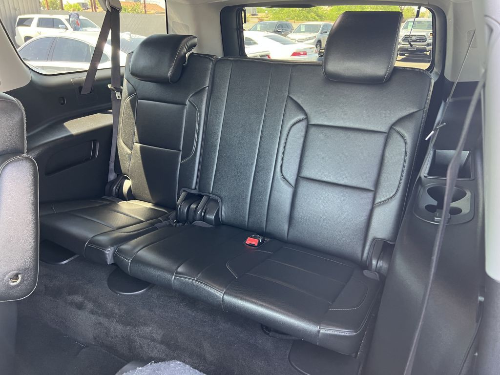2018 Chevrolet Suburban Image 13