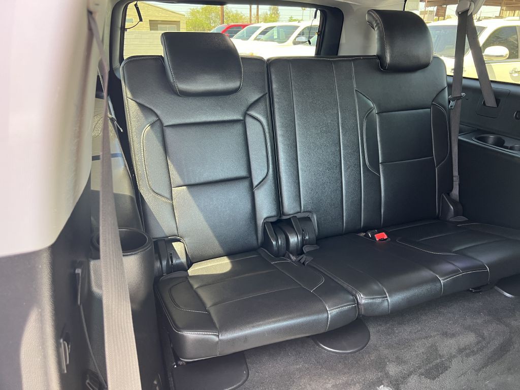2018 Chevrolet Suburban Image 15