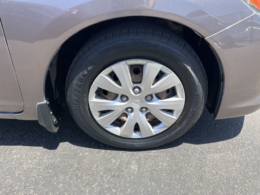 2012 Honda Civic Image 17