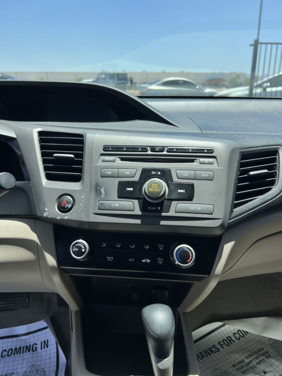 2012 Honda Civic Image 21