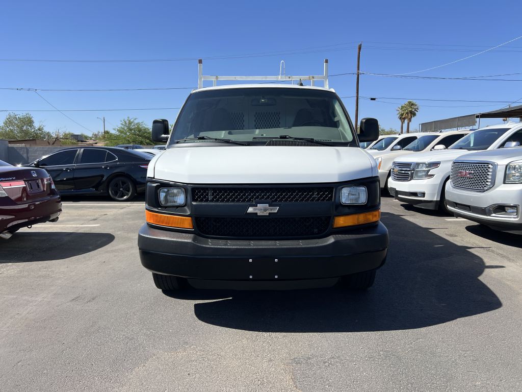 2016 Chevrolet Express Image 2