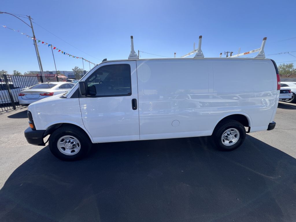 2016 Chevrolet Express Image 8