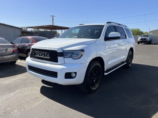 Image for 2012 Toyota Sequoia SR5 ID: 7449327