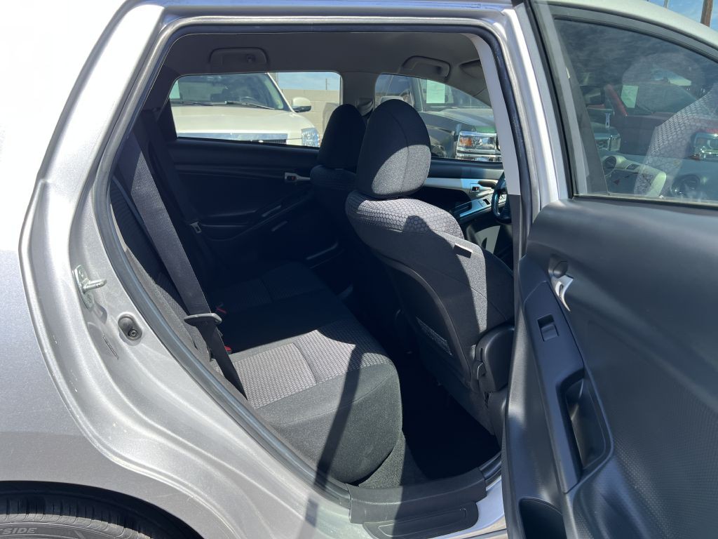 2010 Toyota Corolla Image 15