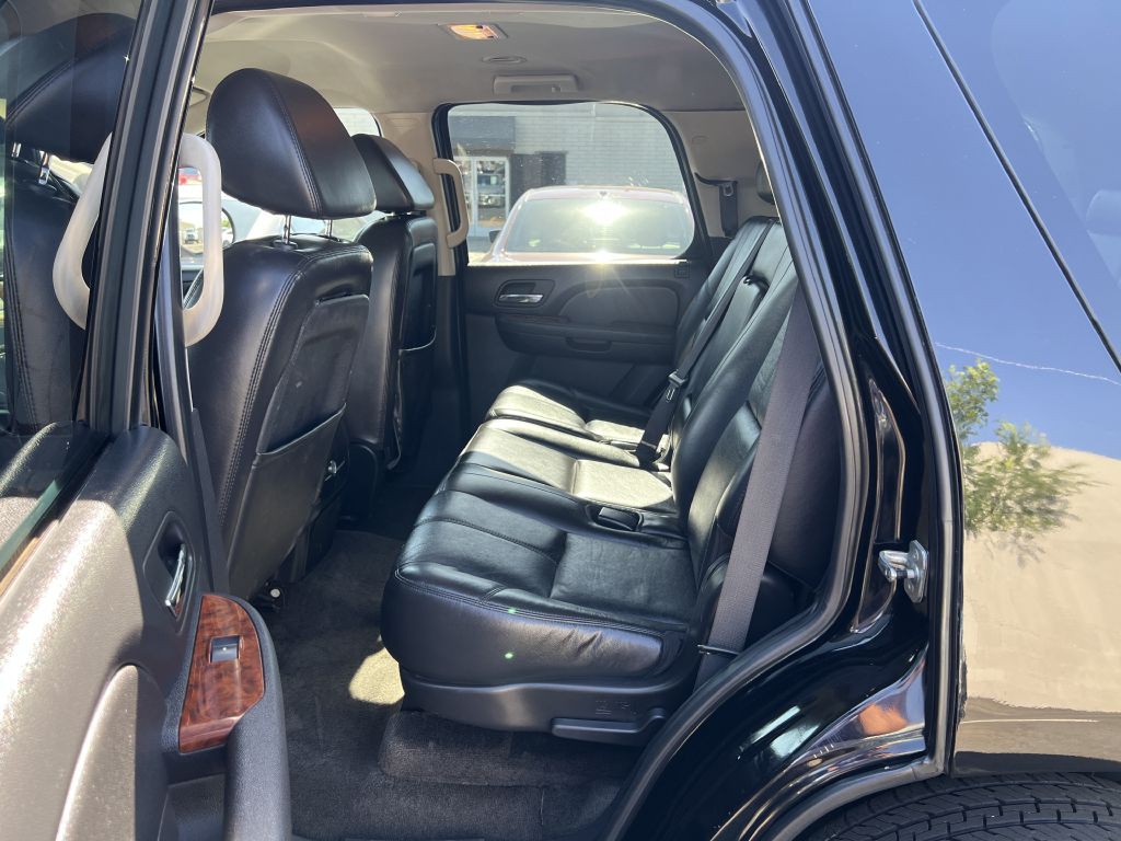 2007 Chevrolet Tahoe Image 12