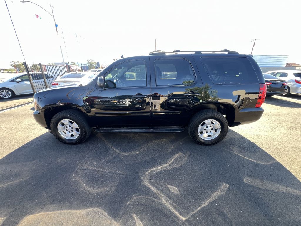 2011 Chevrolet Tahoe Image 8