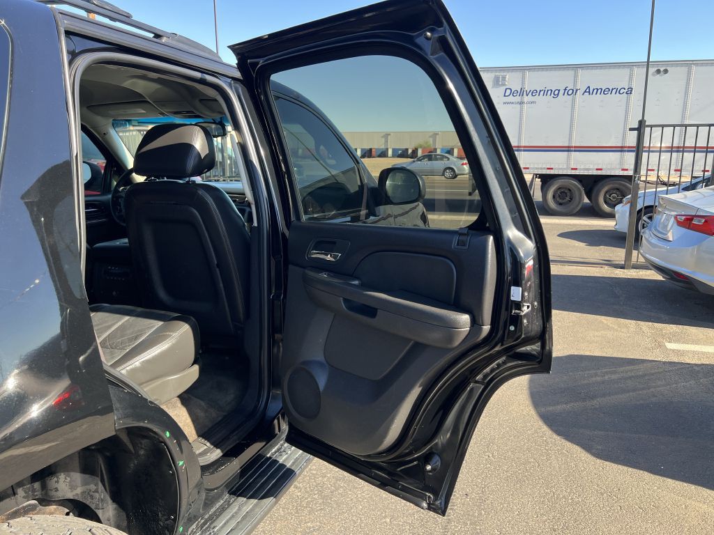 2011 Chevrolet Tahoe Image 15