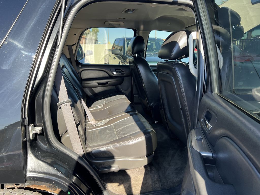 2011 Chevrolet Tahoe Image 16