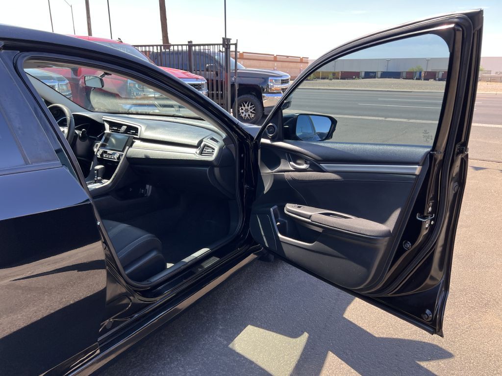 2018 Honda Civic Image 15