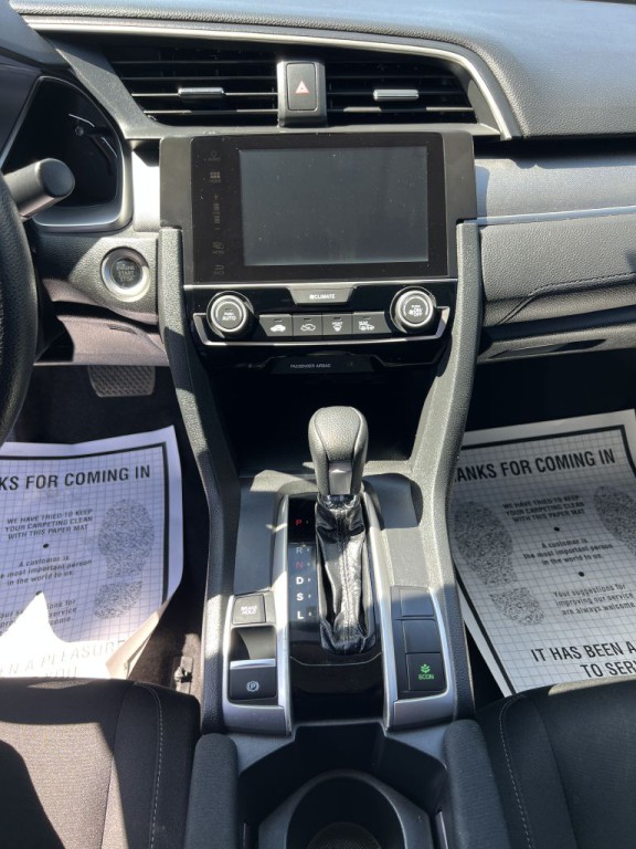 2018 Honda Civic Image 21