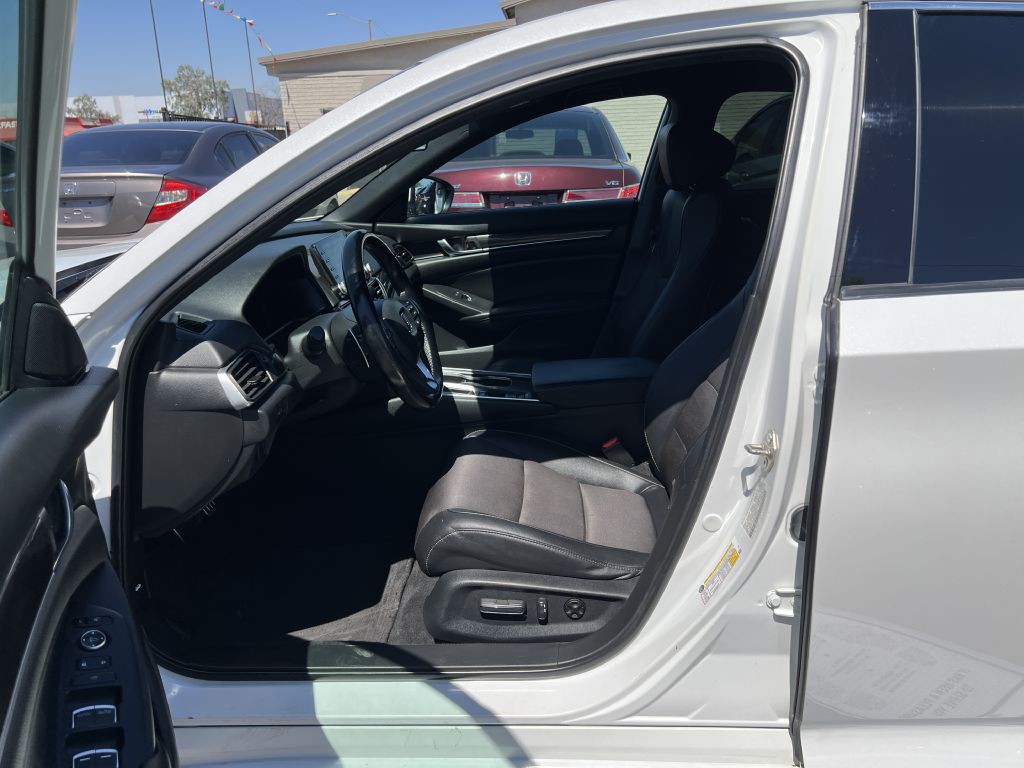 2020 Honda Accord Image 10