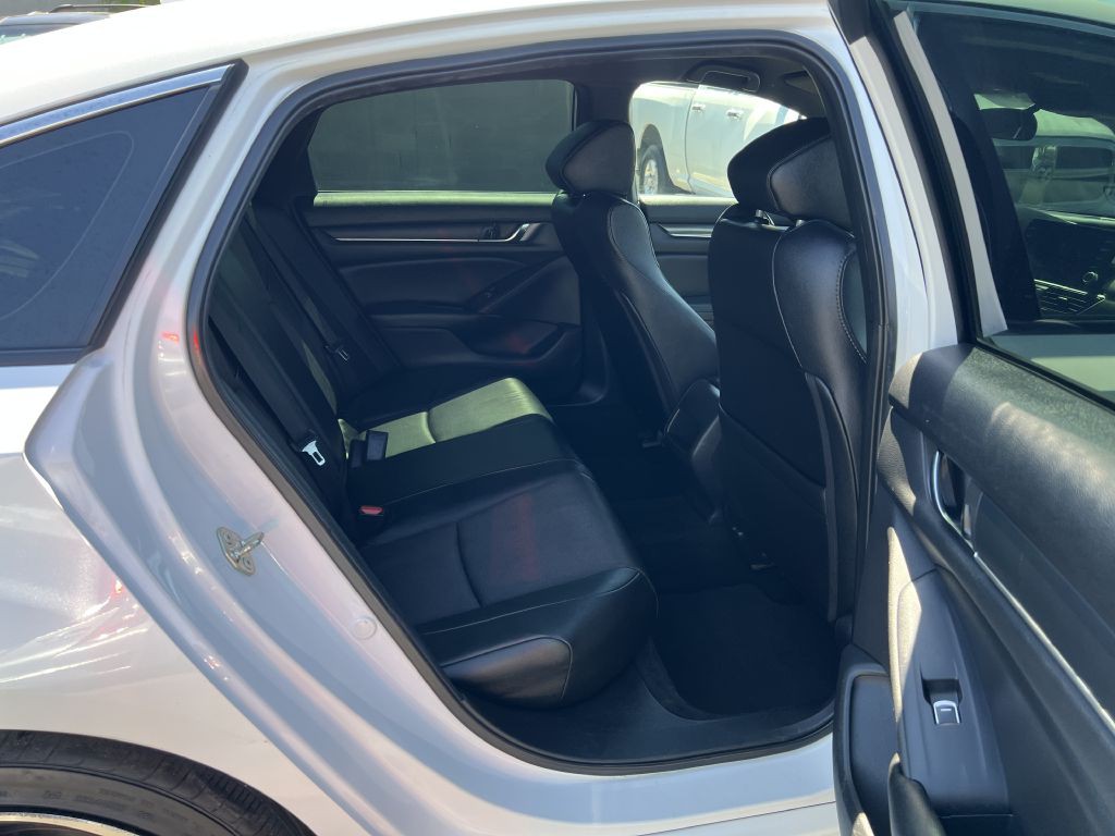 2020 Honda Accord Image 14