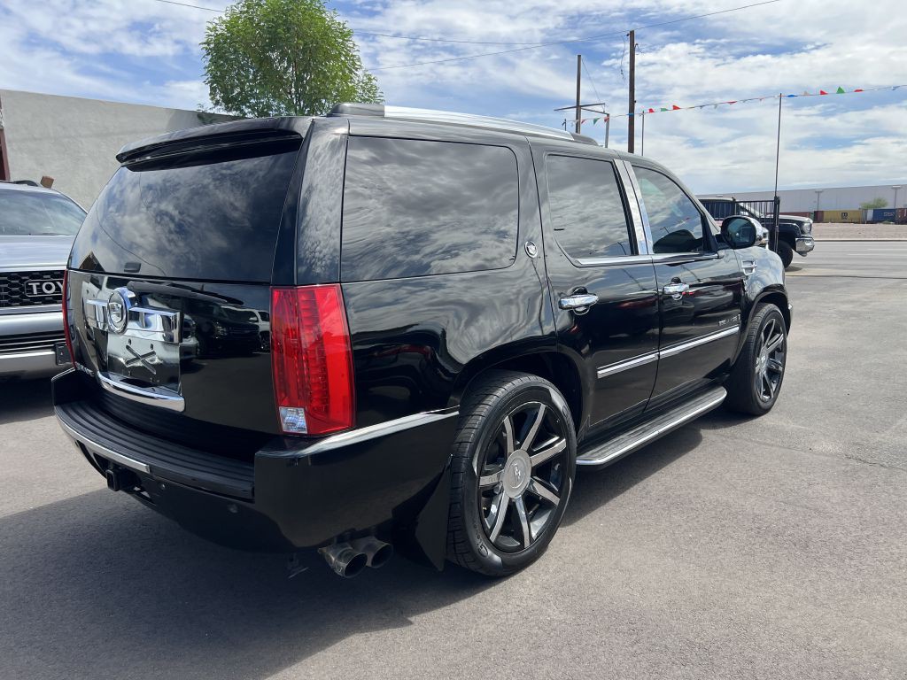 2007 Cadillac Escalade Image 5
