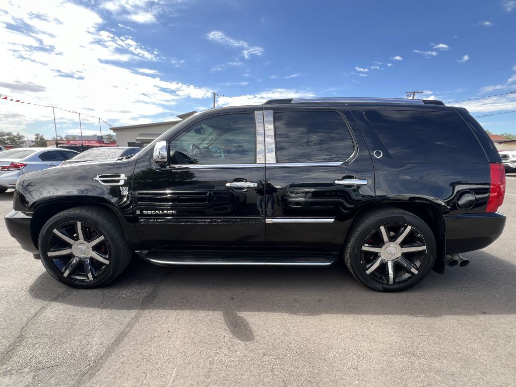 2007 Cadillac Escalade Image 8
