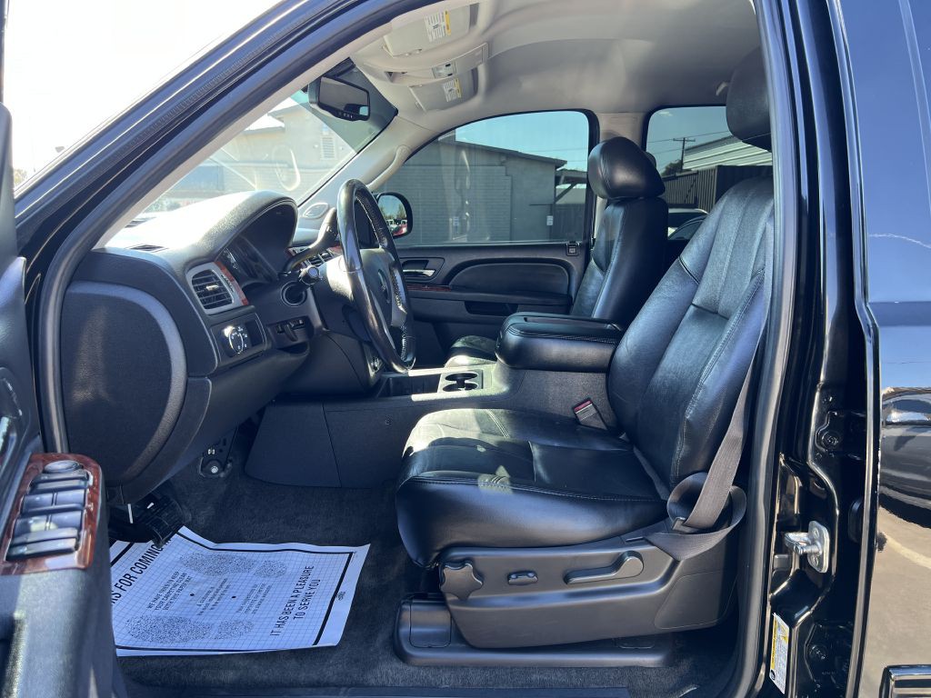 2012 GMC Yukon Image 10
