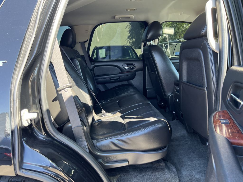2012 GMC Yukon Image 17