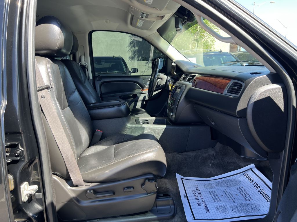 2012 GMC Yukon Image 19