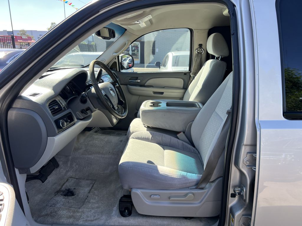 2007 Chevrolet Tahoe Image 9