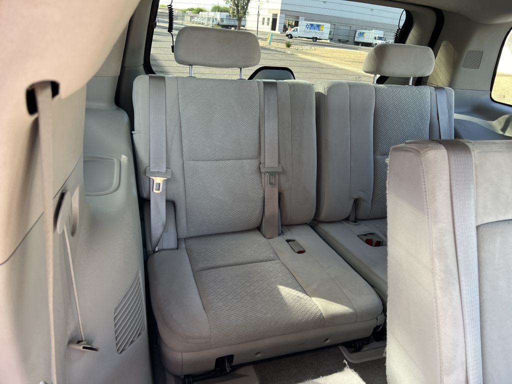 2007 Chevrolet Tahoe Image 14
