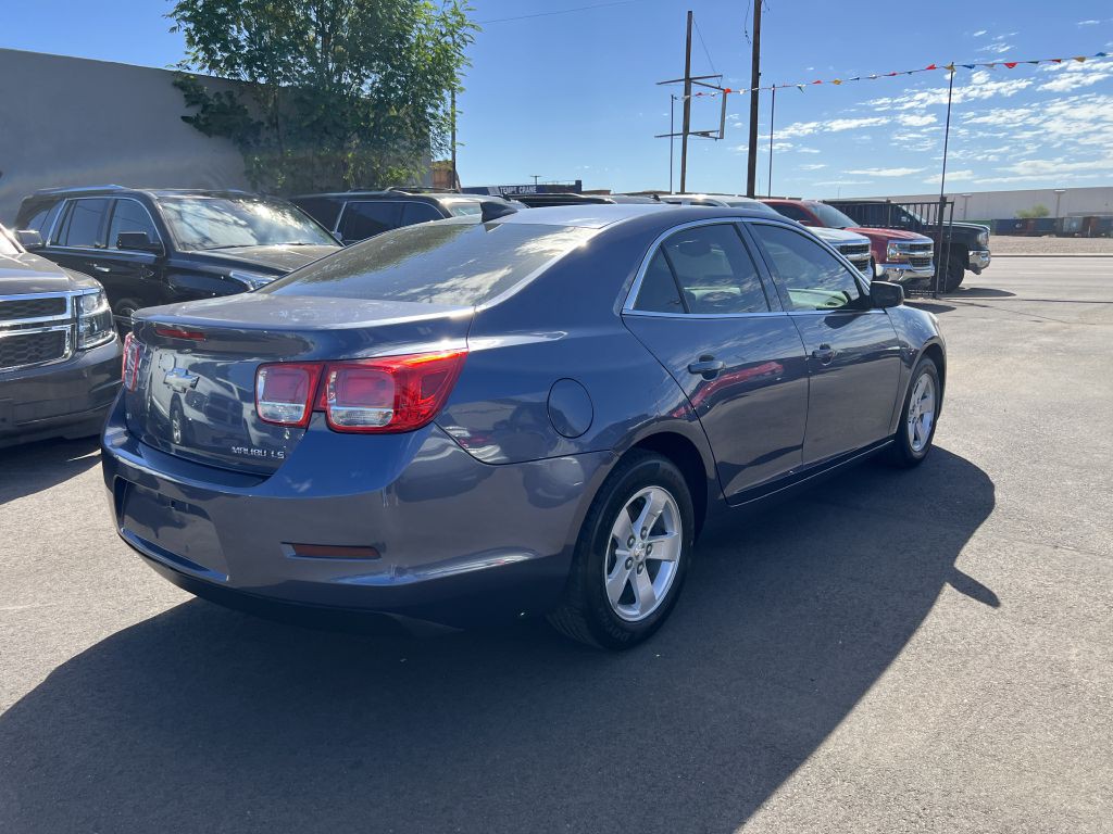 2015 Chevrolet Malibu Image 5