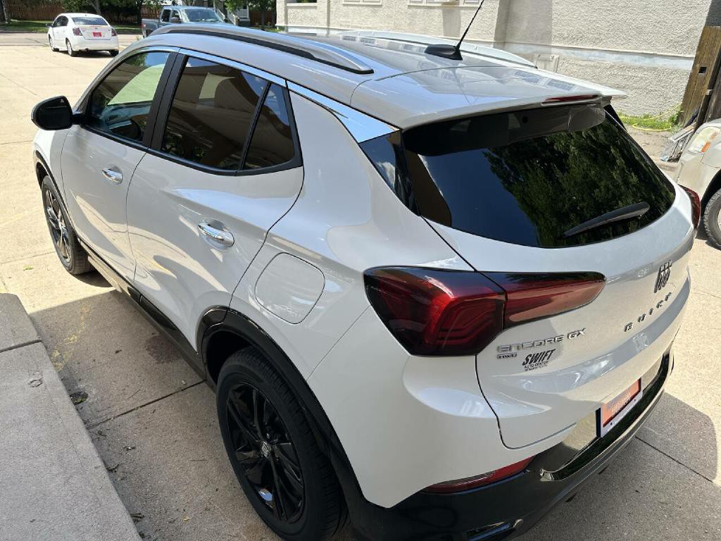 2024 Buick Enclave Image 16