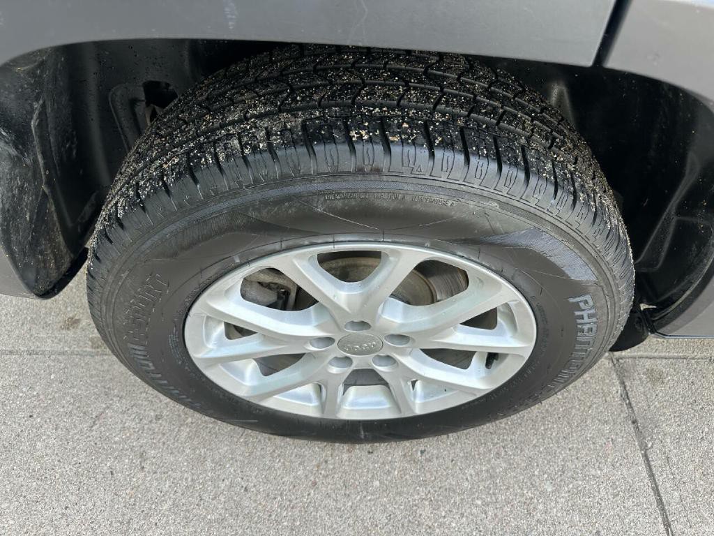 2018 Jeep Cherokee Image 19