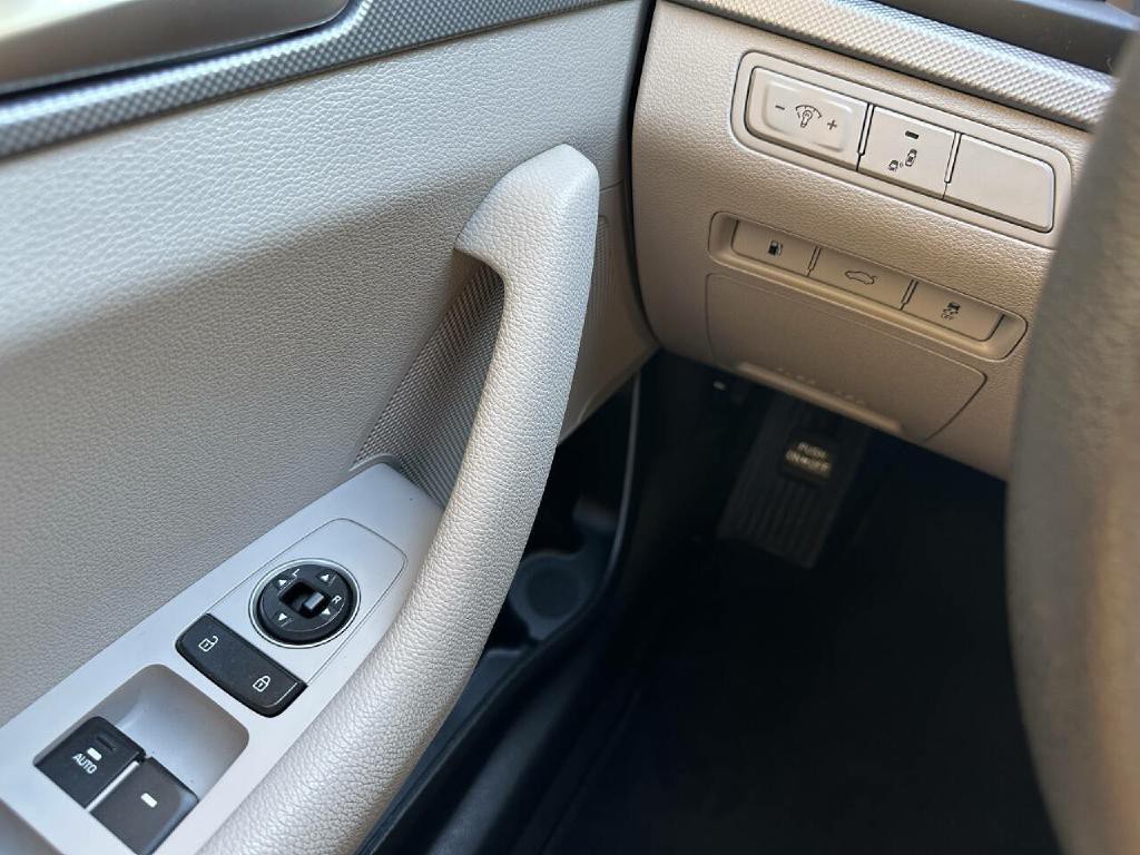 2019 Hyundai Sonata Image 9