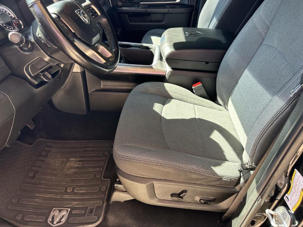 2021 RAM 1500 Image 4
