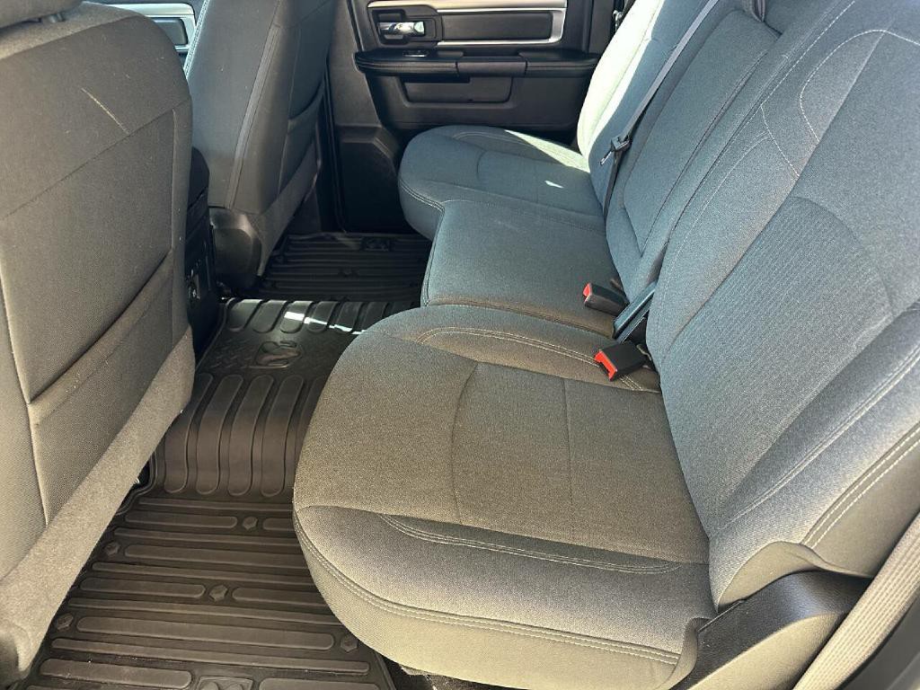 2021 RAM 1500 Image 12