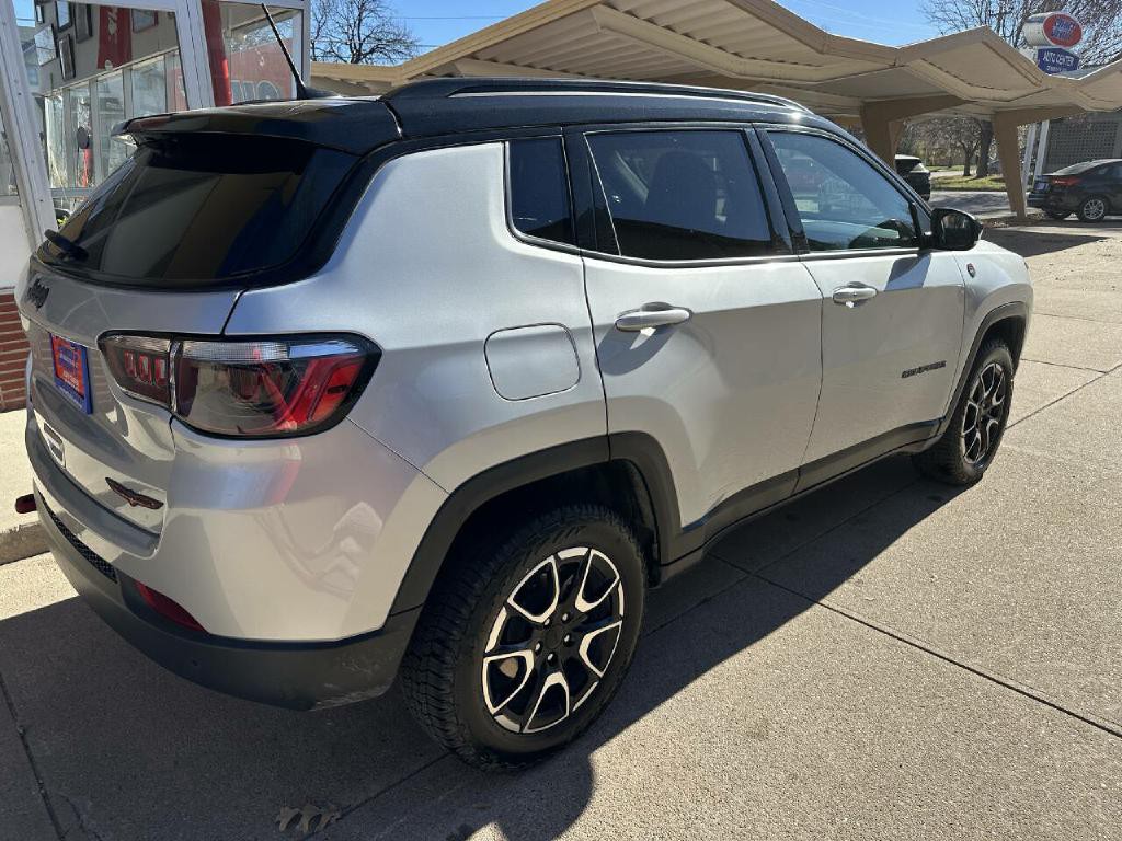 2024 Jeep Compass Image 17