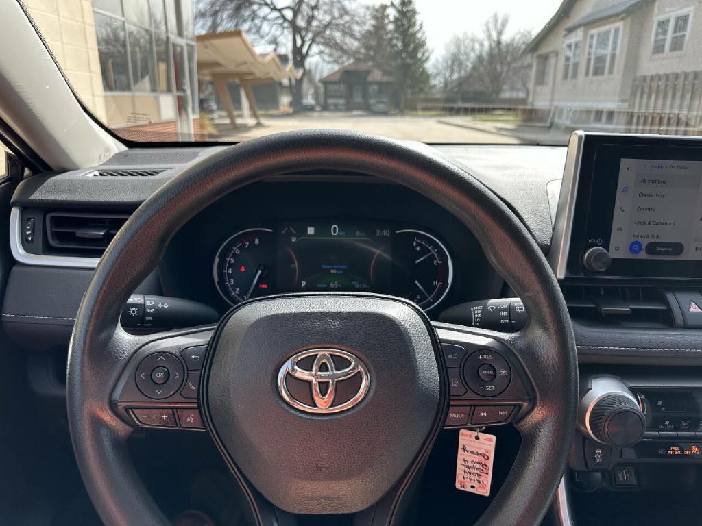 2024 Toyota Rav4 Image 8