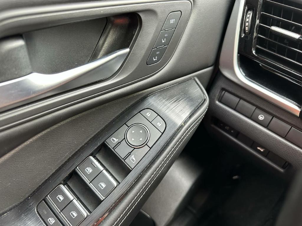 2023 Nissan Rogue Image 9