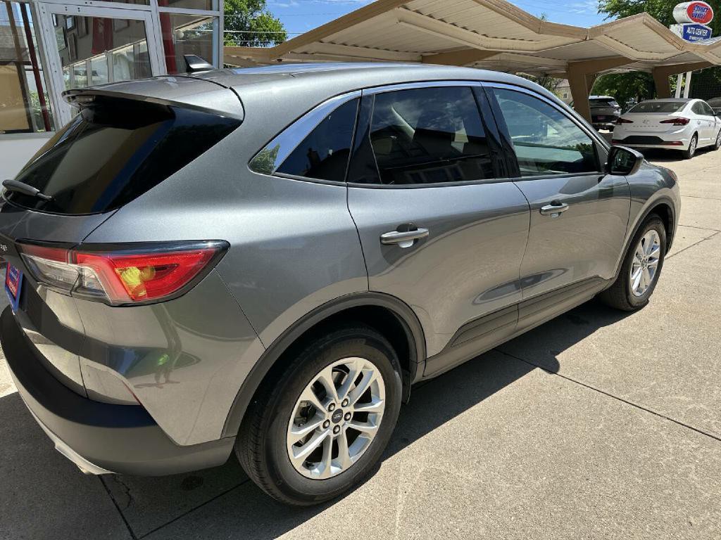 2022 Ford Escape Image 15