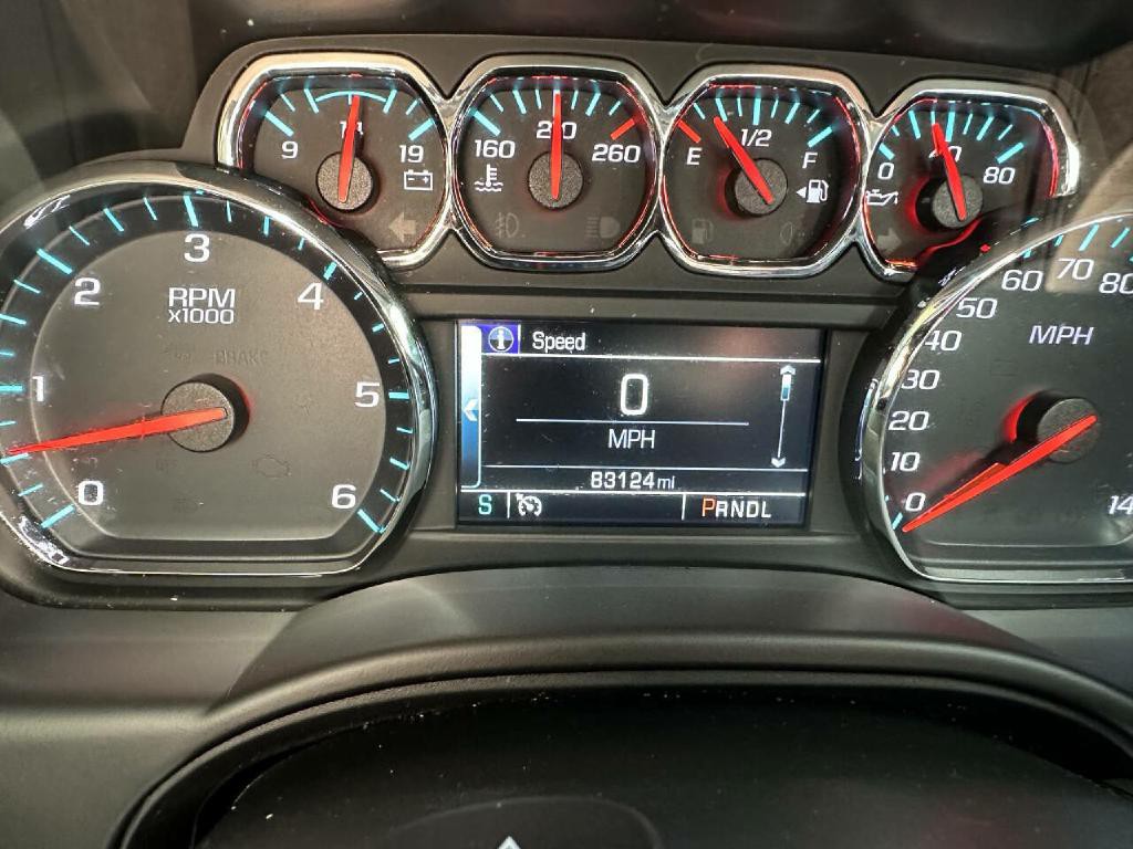 2019 Chevrolet Tahoe Image 2
