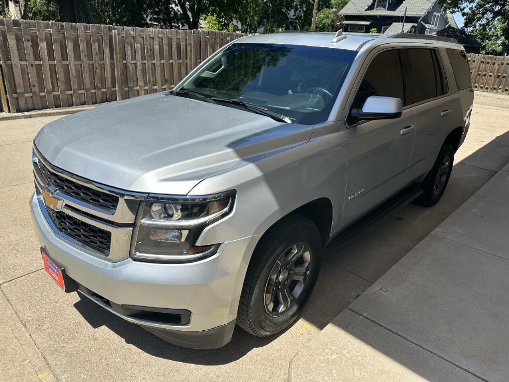 2019 Chevrolet Tahoe Image 3